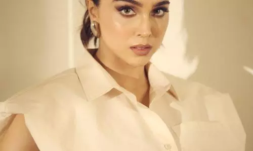 मुंज्या में शरवरी का बैटमैन वर्सेस सुपरमैन कनेक्शन!