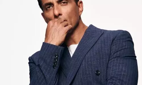 सोनू सूद अपने लेटेस्ट पोस्ट में महिलाओं और उनके छोटे बिज़नेस के सपोर्ट में सामने आए!