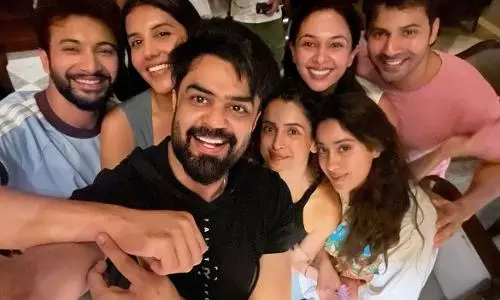 रोहित सराफ ने सनी संस्कारी की तुलसी कुमारी का उदयपुर शेड्यूल किया पूरा!