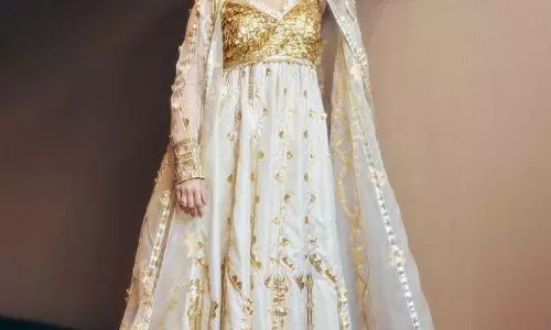 तमन्ना भाटिया ने क्रिश्चियन लुबोटिन के साथ पारंपरिक पहनावे को और भी आकर्षक बना दिया