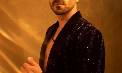 अपारशक्ति खुराना ने आज अपना नया गाना सोना मुखड़ा किया रिलीज़ - 2025 की शुरुआत के लिए परफेक्ट वेडिंग मेलोडी