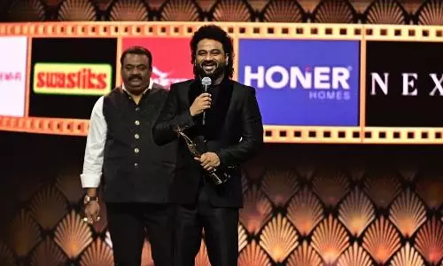 रॉकस्टार डीएसपी ने फिर रचा इतिहास: SIIMA 2025 में पुष्पा 2: द रूल के लिए सर्वश्रेष्ठ म्युजिक डायरेक्टर का पुरस्कार जीता