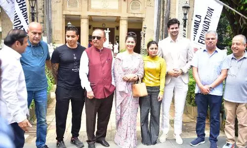 भामला फाउंडेशन ने तनिषा मुखर्जी और मंदाना करीमी के साथ बांद्रा में आयोजित किया अब तक का सबसे बड़ा निःशुल्क मेडिकल कैंप