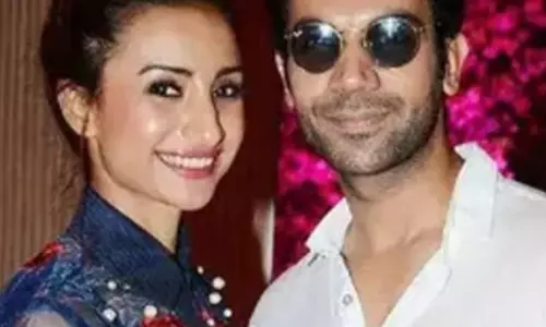 राजकुमार राव और पत्रलेखा बने माता-पिता: चौथी शादी की सालगिरह पर बेटी का जन्म, फैंस ने दी ढेरों बधाइयां राजकुमार राव और पत्रलेखा बने माता-पिता: चौथी शादी की सालगिरह पर बेटी का जन्म, फैंस ने दी ढेरों बधाइयां