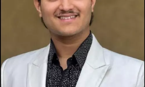 बिग बॉस 19: मिड-वीक एविक्शन पर भड़के फैंस, मृदुल बोले—मेरे आउट होने को दर्शक बता रहे हैं अनफेयर बिग बॉस 19: मिड-वीक एविक्शन पर भड़के फैंस, मृदुल बोले—मेरे आउट होने को दर्शक बता रहे हैं अनफेयर