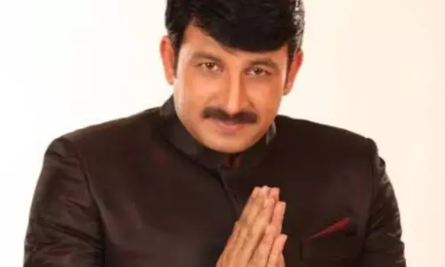 मनोज तिवारी का ‘हां हम बिहारी हैं जी’ गाना वायरल, 2 मिलियन पार व्यूज—बिहार में चुनाव बाद भी नहीं उतरा क्रेज मनोज तिवारी का ‘हां हम बिहारी हैं जी’ गाना वायरल, 2 मिलियन पार व्यूज—बिहार में चुनाव बाद भी नहीं उतरा क्रेज