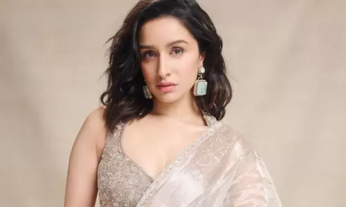 श्रद्धा कपूर की फिल्म ‘ईथा’ की शूटिंग थमी: डांस सीक्वेंस के दौरान पैर की उंगली फ्रैक्चर, दो सप्ताह का ब्रेक लेगी टीम