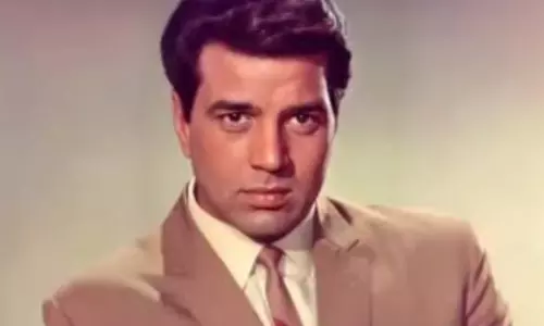 धर्मेंद्र का निधन: 89 वर्ष की उम्र में बॉलीवुड के ‘ही-मैन’ ने कहा दुनिया को अलविदा, 300 से ज्यादा फिल्मों की विरासत पीछे छोड़ी धर्मेंद्र का निधन: 89 वर्ष की उम्र में बॉलीवुड के ‘ही-मैन’ ने कहा दुनिया को अलविदा, 300 से ज्यादा फिल्मों की विरासत पीछे छोड़ी