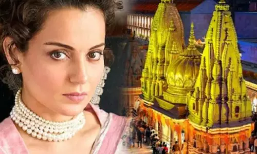 कंगना रनौत काशी पहुंचीं: बाबा विश्वनाथ और काल भैरव के दर्शन के बाद गलियों में घूमी, बनारसी चाट का लिया स्वाद कंगना रनौत काशी पहुंचीं: बाबा विश्वनाथ और काल भैरव के दर्शन के बाद गलियों में घूमी, बनारसी चाट का लिया स्वाद