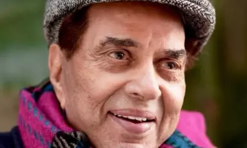 धर्मेंद्र की 90वीं जयंती: 24 नवंबर को निधन के बाद आज उनके जन्मदिन पर देशभर में भावुक श्रद्धांजलियां धर्मेंद्र की 90वीं जयंती: 24 नवंबर को निधन के बाद आज उनके जन्मदिन पर देशभर में भावुक श्रद्धांजलियां