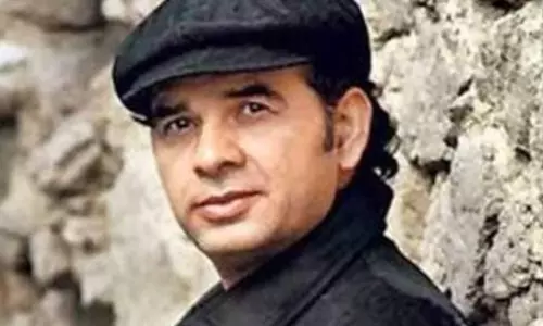 गायक मोहित चौहान भोपाल AIIMS के फेस्ट रेटिना 8.0 में कॉन्सर्ट के दौरान हुए चोटिल, वीडियो वायरल गायक मोहित चौहान भोपाल AIIMS के फेस्ट रेटिना 8.0 में कॉन्सर्ट के दौरान हुए चोटिल, वीडियो वायरल