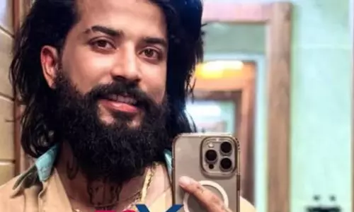 चकाचौंध के पीछे का दर्द, यूट्यूबर अनुराग डोभाल ने आर्थिक तंगी के कारण बेचा अपना करोड़ों का बाइक कलेक्शन चकाचौंध के पीछे का दर्द, यूट्यूबर अनुराग डोभाल ने आर्थिक तंगी के कारण बेचा अपना करोड़ों का बाइक कलेक्शन